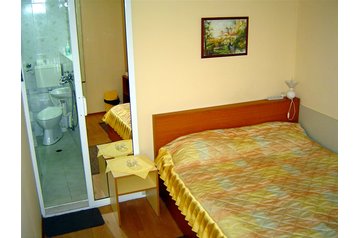 Bulgaria Privát Varna, Esterno